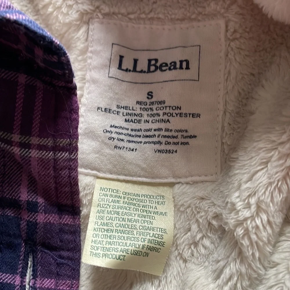 LL Bean Sherpa lined shirt SZ S - Picture 2 of 3